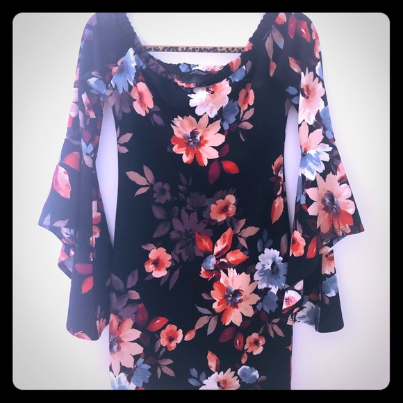 Flower print mini dress - Picture 4 of 8